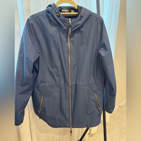 New Balance rain jacket. Size XL - Picture 1 of 2